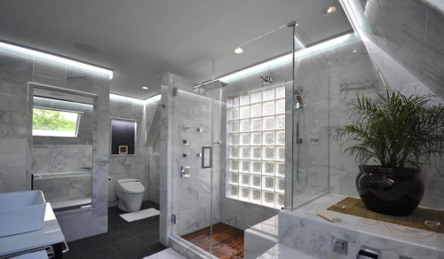 Тканевый потолок в ванную с подсветкой 12 м²